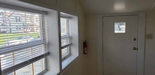 Kitchen to rear door - 528 Pearl St