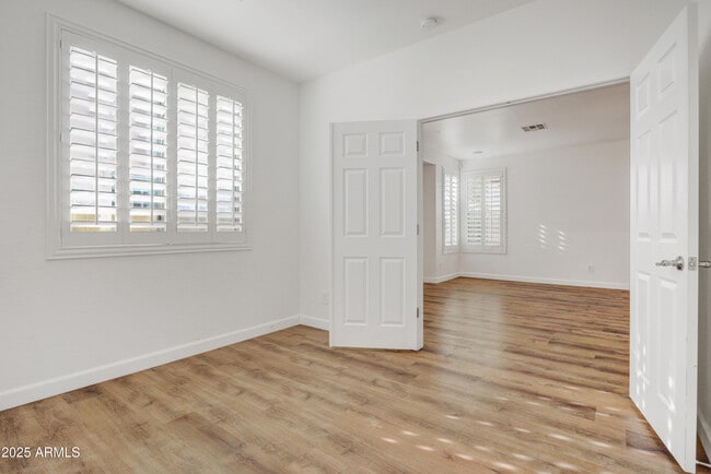 Building Photo - 33406 N 23rd Dr