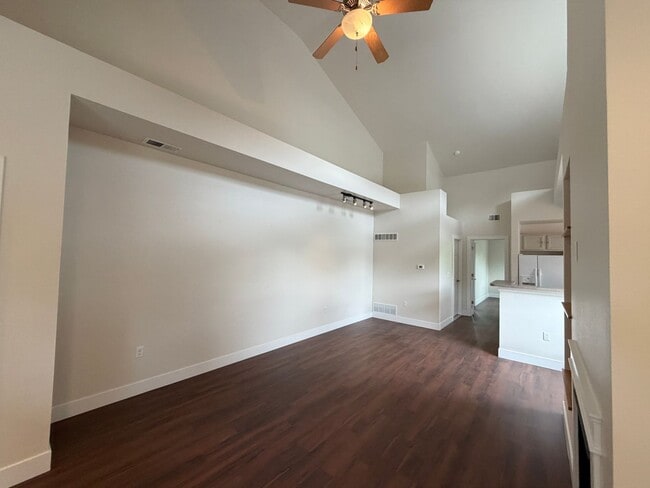 Building Photo - Remodeled Top-Level Condo in Pool Community Near Shopping & Dining