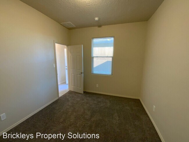 Building Photo - 3 br, 2 bath House - 3273 Oakmont Dr SE