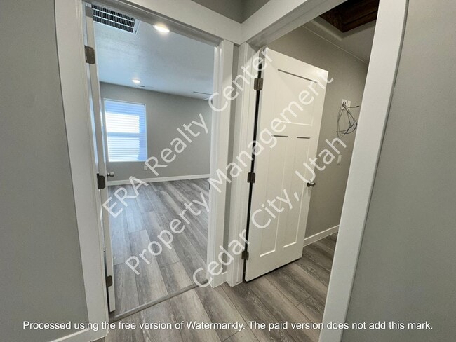 Building Photo - 3981 N Hawks Landing Loop
