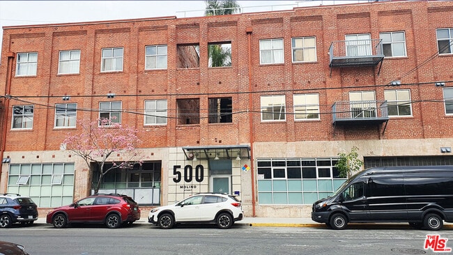 Building Photo - 500 Molino St