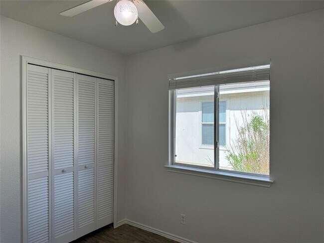Building Photo - 12415 Jamie Dr