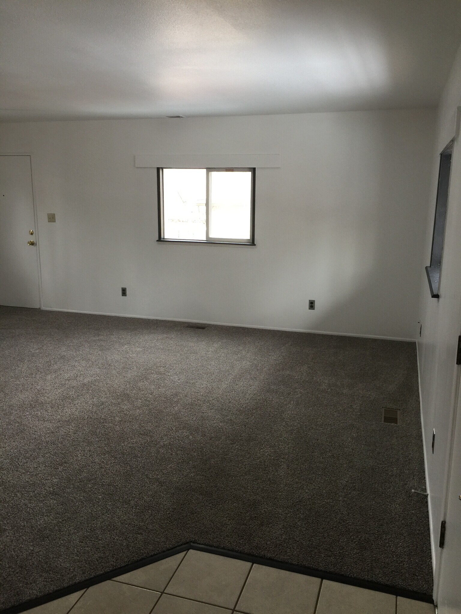 Living Room - 2604 Tremont St