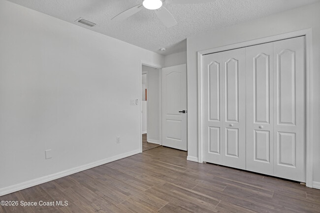 Building Photo - 4165 Eola Ave