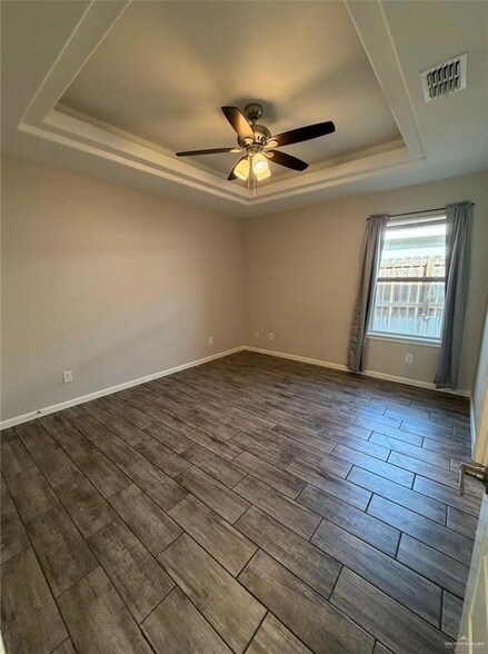 Building Photo - 1309 Alta Vista Dr