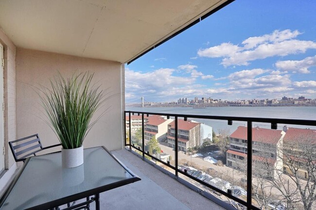 Building Photo - 1203 River Road Apt #8F, Edgewater, NJ 070...