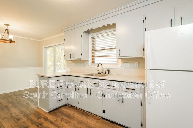 Building Photo - 4117 Olivia Dr