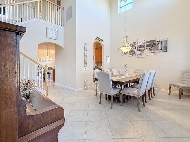 Building Photo - 6467 Willowshire Way