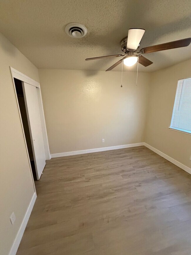 Building Photo - *NA114-Gill,Ravinderjit