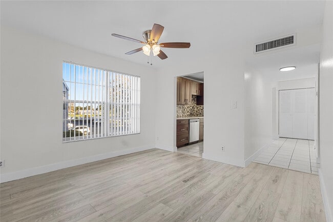 Building Photo - 8205 NW 61st St