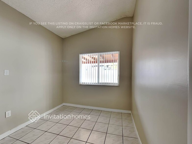 Building Photo - 3568 W 72nd St