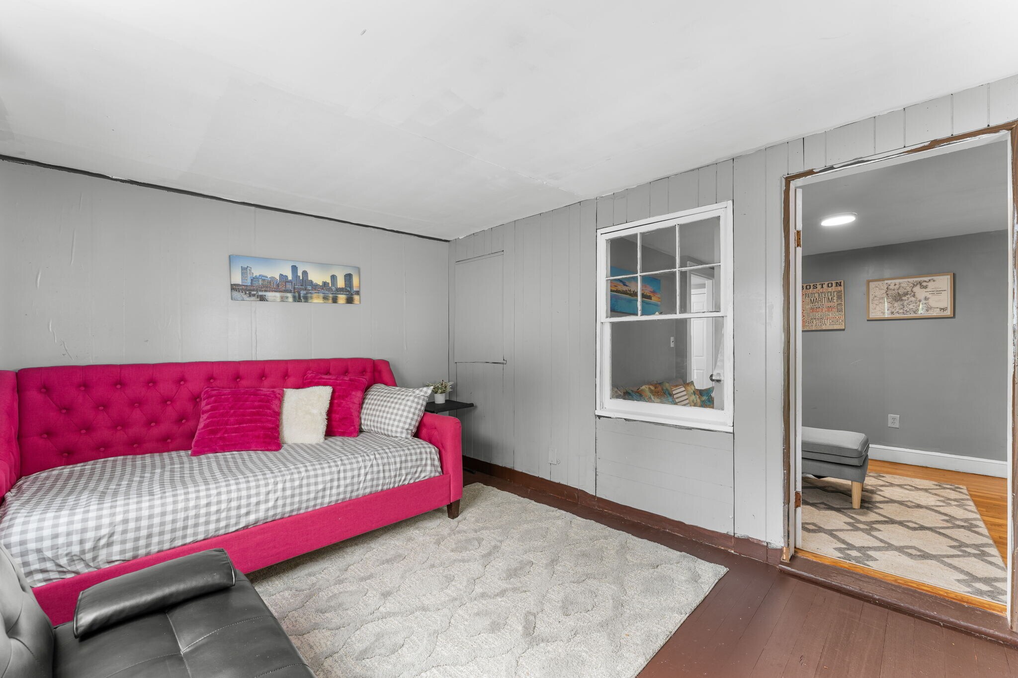 Building Photo - 44 Woodlawn Ave