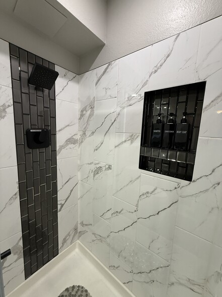 Lower Bathroom - 5916 Newcombe Ct