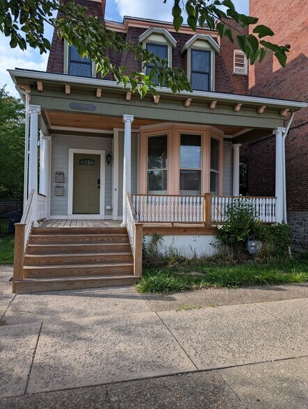 Primary Photo - 244 Virginia St