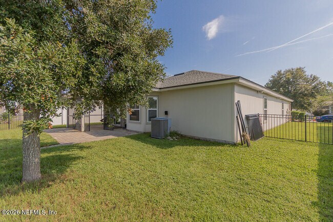 Building Photo - 15816 Twin Creek Dr