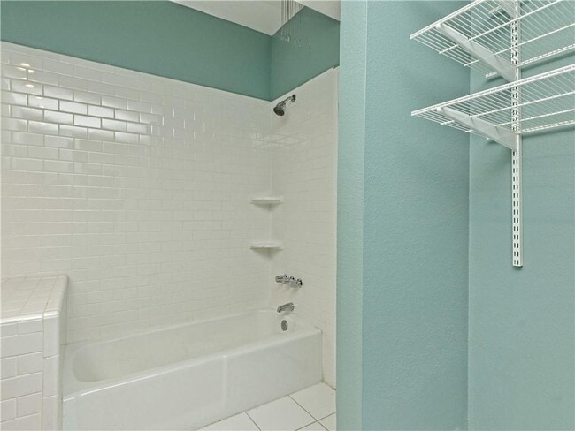 Building Photo - 8200 Neely Dr