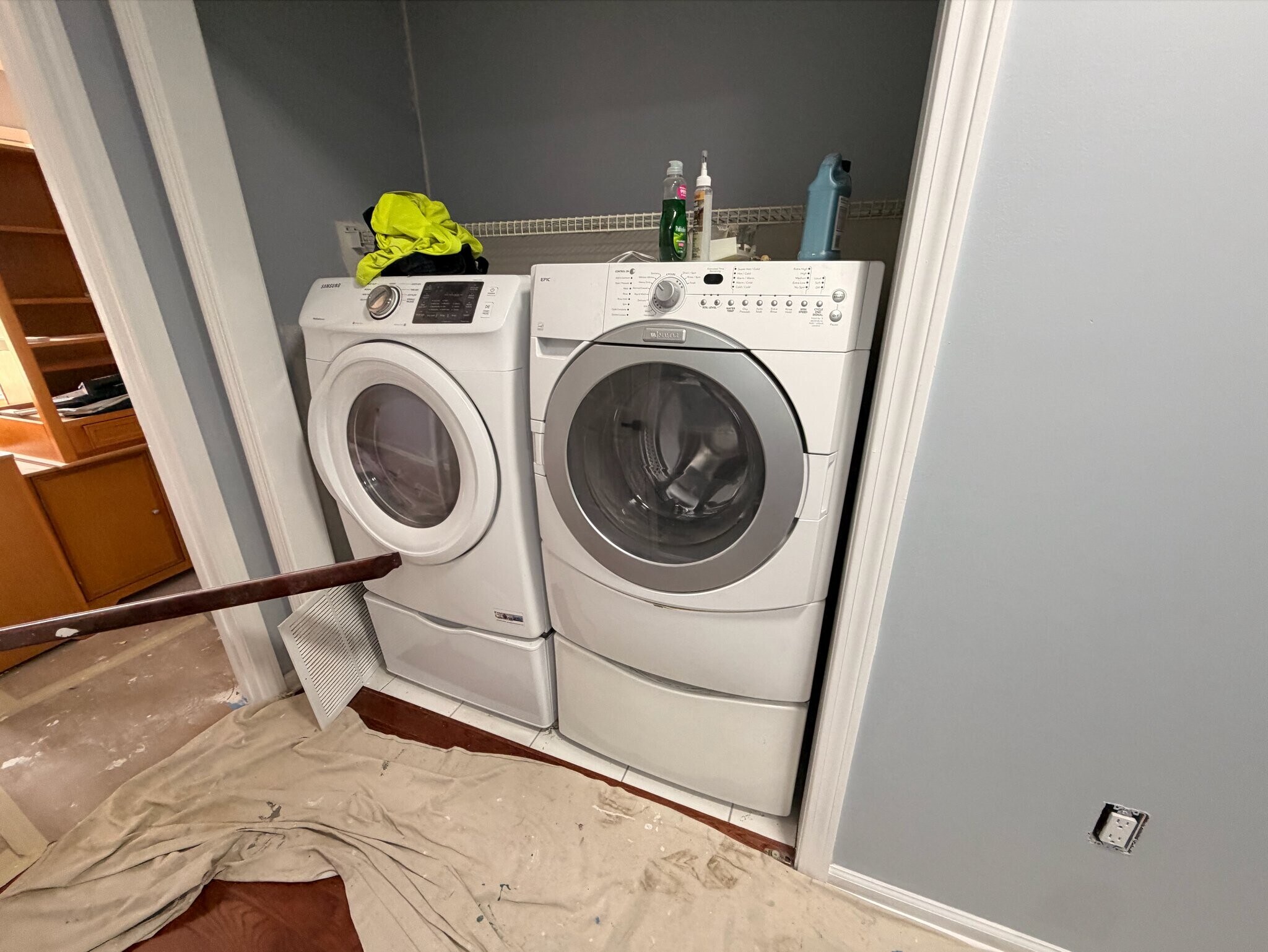 Building Photo - 39 Coram Rd