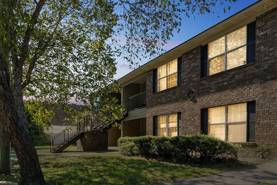 Bricktowne Flats 1036 Dutchtown Rd Savannah GA 31419 Apartment Finder