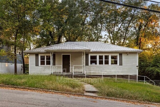 Building Photo - 712 84th St S