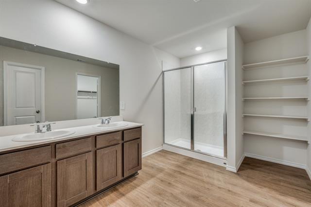 Building Photo - 3925 Limestone Blf Dr