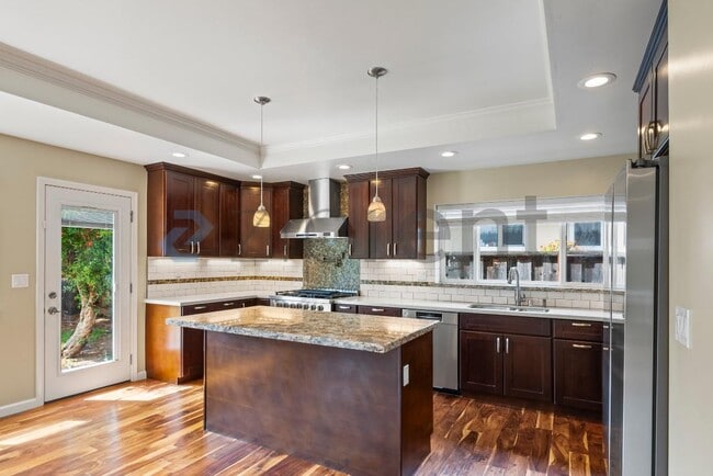 Building Photo - 1674 Noreen Dr