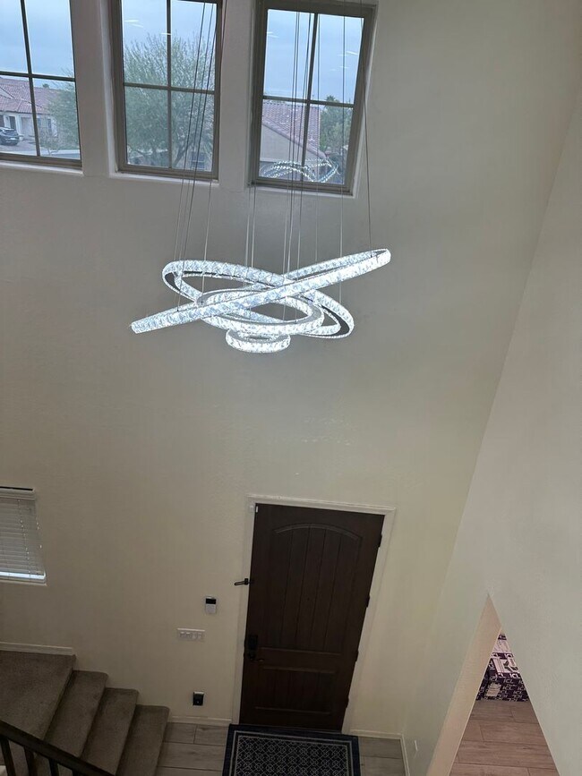 Building Photo - Charming 4 Bed 3 Bath Home in Meadows community, North Peoria !! POOL!!