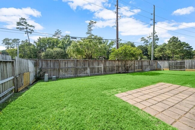 Building Photo - 14707 Oaks Crossing Ln