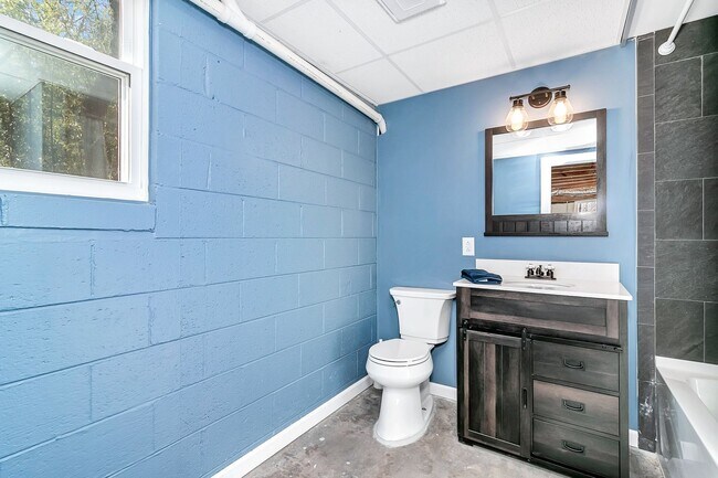 Building Photo - Very Private 3-Bedroom Home with Huge Yard...