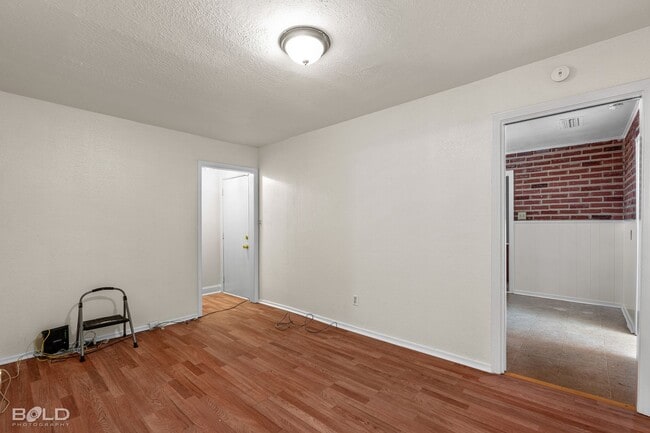 Building Photo - 6863 Washington Ln