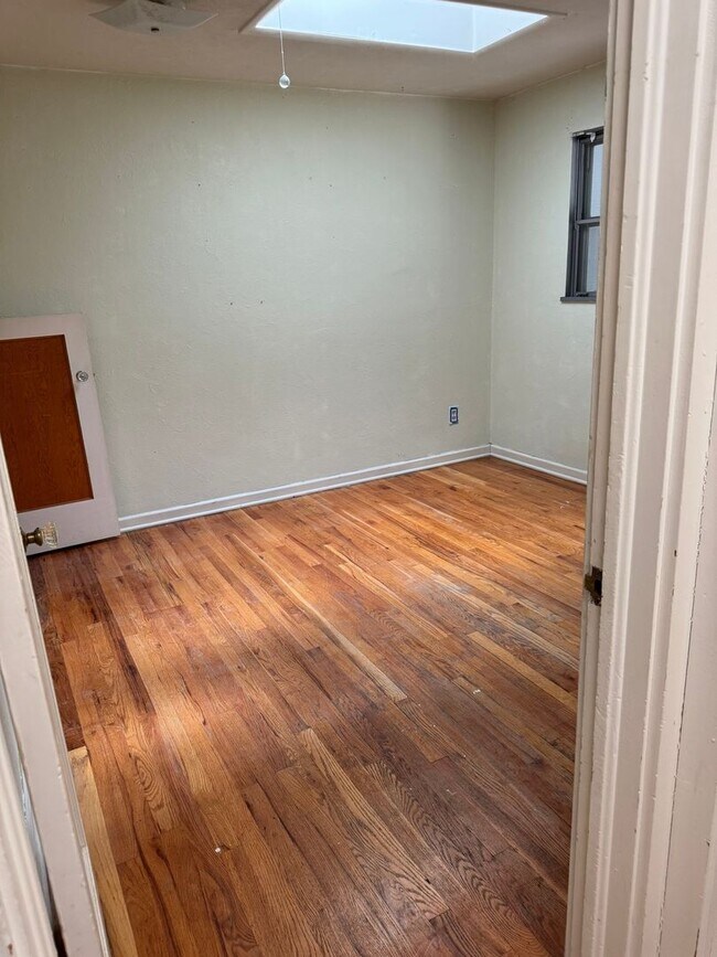 Building Photo - 2802 Cordry Ct