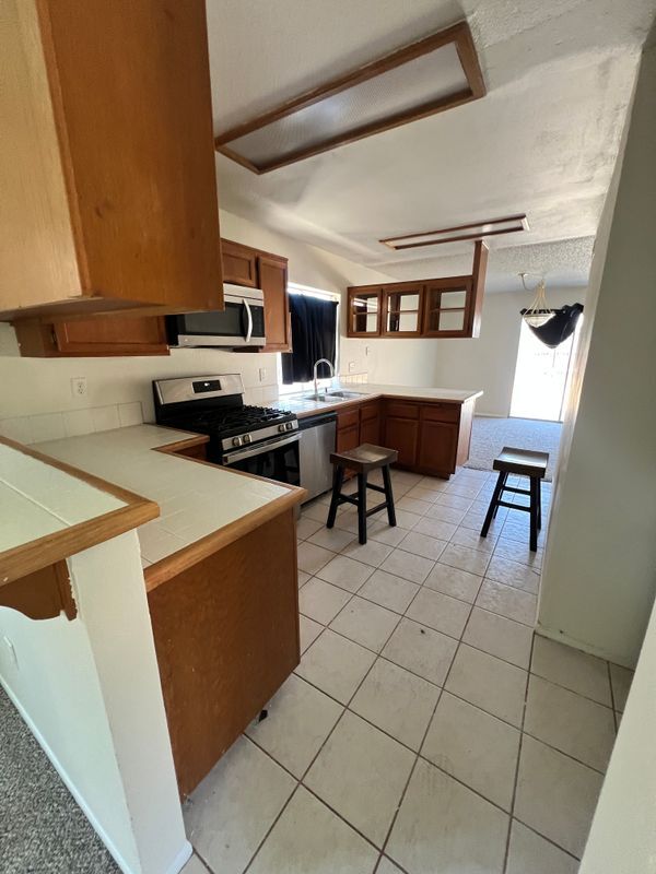 Building Photo - 1195 Bautista Ln