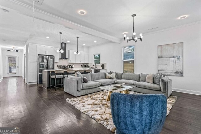 Building Photo - 620 Echo St NW