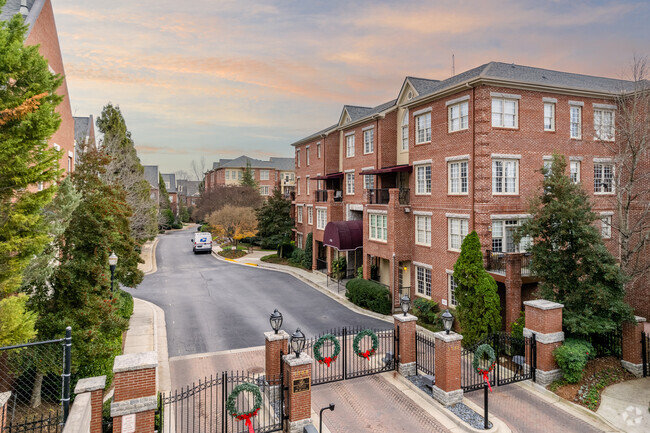 Entrance - Brookwood Place On Peachtree