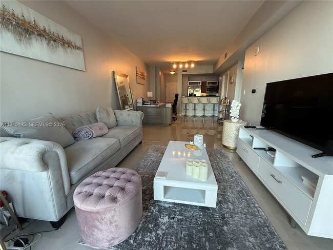 Building Photo - 7350 SW 89th St