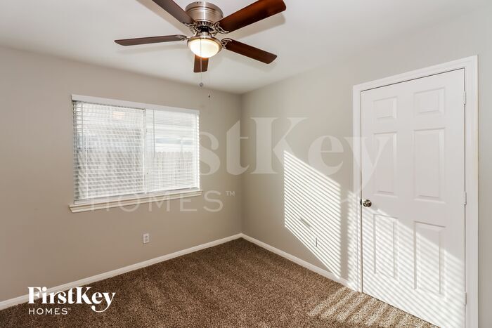 Building Photo - 17202 Lilac Vale Ct