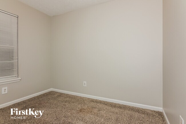 Building Photo - 3053 Benny Ln