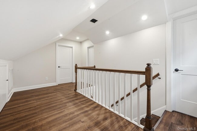 Building Photo - 3685 Hope Pl