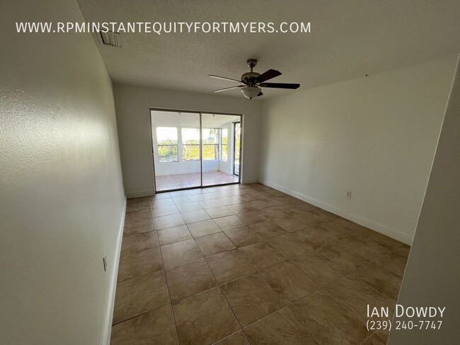 Building Photo - Nice 2-Bedroom Duplex Close to Southwest F...