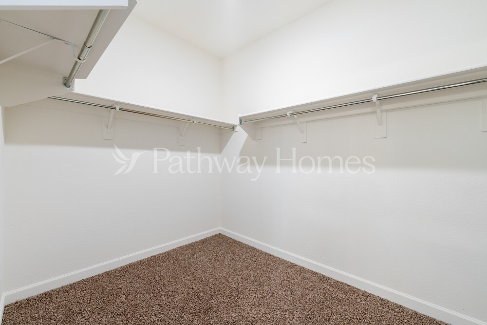 Building Photo - 18241 N Crestview Ln