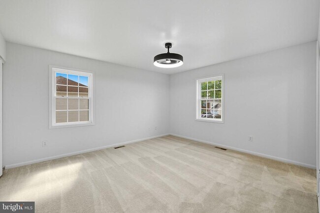 Building Photo - 13546 Tabscott Dr
