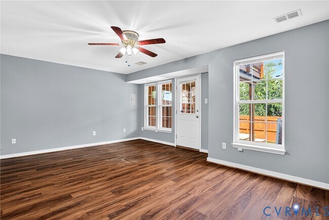 Building Photo - 2907 Thistlebrook Ln