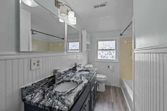 Building Photo - NEW RENTAL ALERT: Beautiful 4-Bed Home in Hampton — Available NOW!