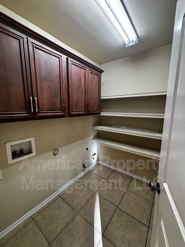 Building Photo - 4918 S 186th E Ave