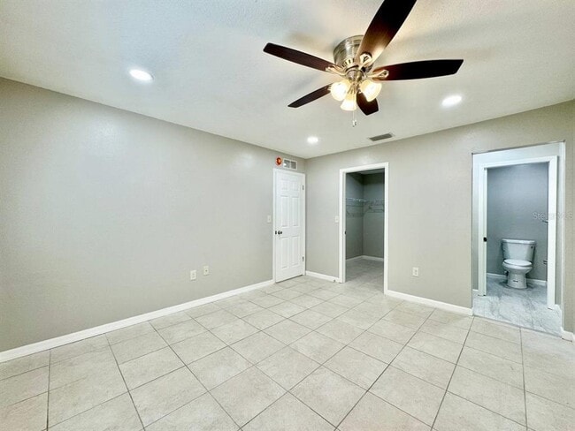 Building Photo - 2145 Corbin Pl