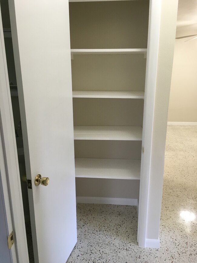 Linen Closet - 20572 SW 114th Ave