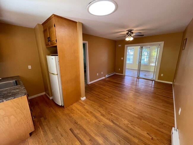 Building Photo - Beautiful 4 Bedroom House *w/ an In-Law* in Cheshire! Garage Parking, Central Air, & a Beautiful ...