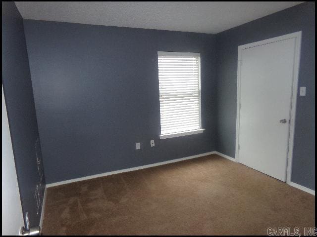 Building Photo - 1702 Calgary Trail