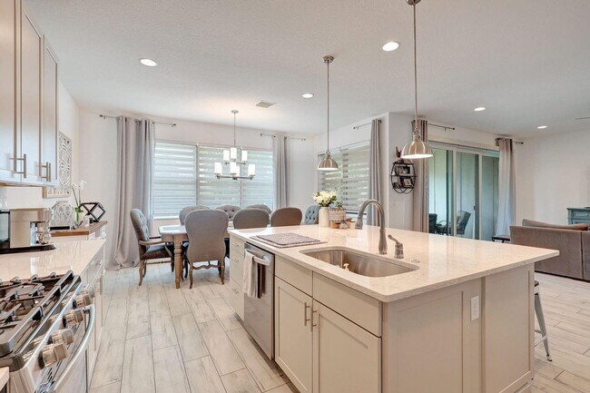 Building Photo - 19742 Split Rail Run