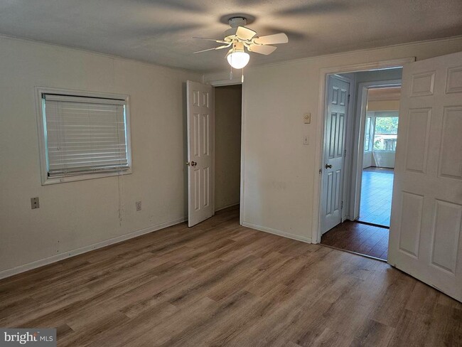 Building Photo - 505 Avalon Dr